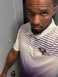 Heading to tonight's Baltimore Ravens game? Be sure to visit us, located in  section 124! #CrabcakesAndFootball