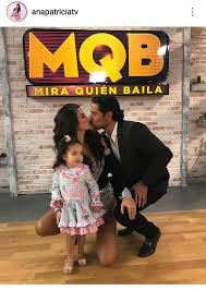 How tall is carlos martinez? Ana Patricia Gamez Y Luis Carlos Martinez Celebran Su Cuarto Aniversario De Bodas Photo 1