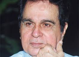 Confirming the news, dilip kumar's manager shared an update of the actor's health on his official twitter account. Dilip Kumar Discharged From The Hospital After Two Days Bollywood News Hindi Breaking News