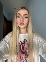 Post 302 — Picture.exe (@pictureexlusive)