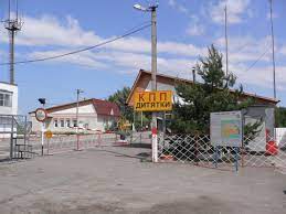 Now, this ghost town attracts people from all around chernobyl is located about 100 km from the city of kyiv. Chernobyl Exclusion Zone Wikipedia