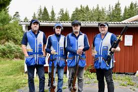 De laddar för riksmästerskap i jaktskytte: ”Önskar att fler kvinnor ville  vara med och tävla”