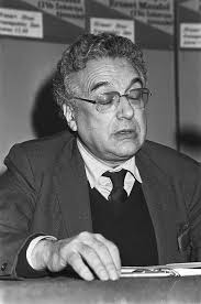 File:Debat tussen de econoom Ernest Mandel en Boe Thio ove linkse  anti-crisisstrategi, Bestanddeelnr 932-0761.jpg