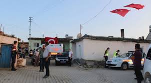 Gazi arkadaşı selam verip şehidi uğurladı. Konya Ya Sehit Atesi Dustu Son Dakika Haberleri