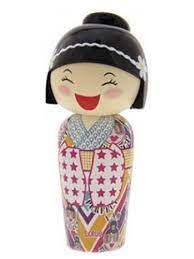 Sousaku (creative) kokeshi allow the artist complete freedom in terms of shape, design and color and were developed after world war ii (1945). Lotus Kokeshi Parfum Ein Es Parfum Fur Frauen