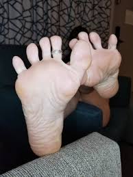 Foot pain without associated leg pain is usually due to a problem localized to the foot itself. Jamie Marie Yoga On Twitter New Foot Fetish Sets Are Available On Onlyfans Sale And Patreon Https T Co Yq66koovbt Https T Co Vyimlzubpj Footfetish Footmodel Toerings Feet Soles Https T Co Ujgu8r6sht