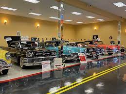 ѕnyeℓℓyeu On Twitter Vernon S Car Museum In Swift Current Definitely Worth The Trip Antique Cars Newfoundland