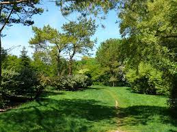 vallee des jardins park caen normandy tourism