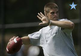 University of hawaii qb #15 colt brennan is seen on the sidelines during their game against the charleston southern buccaneers at aloha stadium, sept. S5ildhgvxukjam