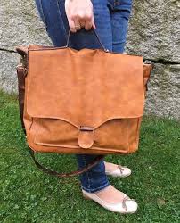 Vintage Schoolbag Leonabel Rucksack Messengerbag Und Fahrradtasche In Zwei Grossen Schnittmuster Und Anleitung Fahrradtasche Taschen Schultasche Leder