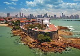 República de panamá), is the southernmost country of central america. Discovering Panama City Montecristo