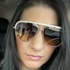 Leila Mock's Instagram, Twitter & Facebook