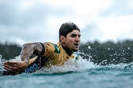 Joe and stace reflect on upsets, fantasy, and finals day action from narrabeen, plus a full preview of the boost mobile margaret river pro. Gabriel Medina Es Criticado En Su Pais Por Beca Del Gobierno Olas Peru Reporte De Mar Noticias De Surf