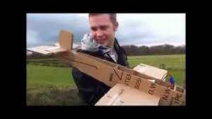 Verkaufen ein grosses perlen bastel set mit vielen verschiedenen anhängern. Flieger Aus Karton Youtube