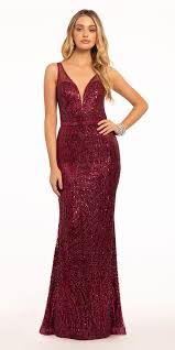 Stunning 2019 wedding dresses with plunging necklines. Sequin Glitter Mesh Tank Horsehair Dress Trendy Wedding Dresses Wedding Guest Dress Cocktail Bridesmaid Dresses