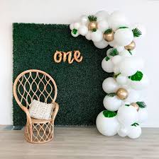 Make your event 'pop' with a custom balloon garland! Backdrop Rentals Wow Balloons