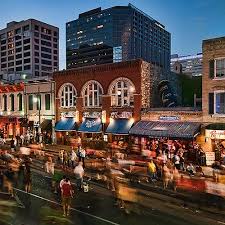 6th Street Action In Austin Texas Austin Texas Places To Visit Austin