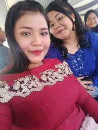 Awek kelantan hot & cantik