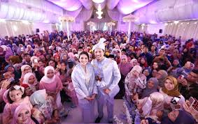 Dapat kereta, fattah amin hadiahkan untuk ibu bapa. Semua Bertudung Labuh Manisnya Penampilan Ibu Adik Beradik Perempuan Fattah Amin Berita Steady