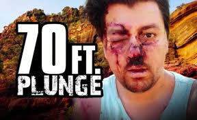 Hiker Survives 29 Hours After Falling 70 Feet Into Canyon (Fractured Skull) 