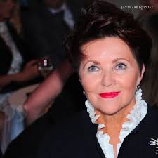 Jolanta Kwaśniewska publicznie wypowiedziała się o Marcie Kaczyńskiej.  Ciężko powstrzymać łzy 💔💔