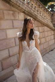 Inspiration, advice, and all of your wedding etiquette questions answered right this way. Muse By Berta Bridal Hochzeitsrausch Brautmoden