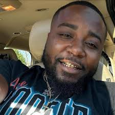 Oxford North Carolina Rapper @slimefool_official Stops By Drops Freestyle  On The Hottest Platform In The Streets #famousanimaltv