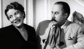 Óscar Pulido nacio en Ciudad de México, 2 de febrero de 1906 y fallecio en ibídem, 16 de mayo de 1974 fue un actor y cantante mexicano que participó en varias películas
