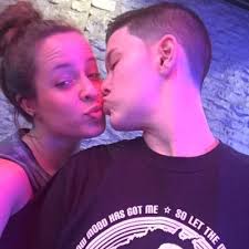 Jonathan Teasley (@johnteaseme)