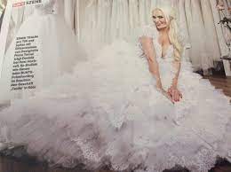 Mir ist jede braut wichtig. Cecile Brautmoden On Twitter Danielakatzenberger Bunte Shooting Deluxebycecile In Koln Https T Co 2jobyovlqk Brautkleid Bunte Hochzeit