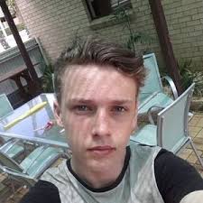 Declan Knight (@BeastyTurtle78)