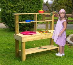 Schau dir unsere auswahl an outdoor garten dekor an, um die tollsten einzigartigen oder spezialgefertigten handgemachten stücke aus unseren shops für gartendekoration zu finden. Spielkuche Fur Den Garten Matsch Kuche Outdoor Fur Kinder