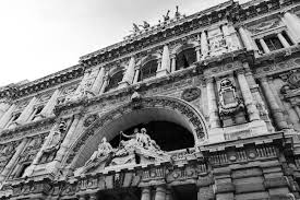 Si parla di cause inscindibili, dipendenti e scindibili, per cui il sistema che regola il litisconsorzio in fase di gravame è diverso da quello che regola il. Opposizione Esecutiva Il Terzo Pignorato E Sempre Litisconsorte Necessario