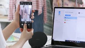 Samsung gallery is samsung galaxy's application to organize photos and videos. Microsoft Has Finally Found Its Smartphone Why The Samsung Galaxy Partnership Is So Promising Geekwire