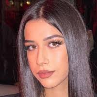 Maria Carollo's Instagram, Twitter & Facebook