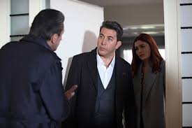 Emre kınay'ın resmi fan sayfasıdır. Vurgun Tv Series 2019 Photo Gallery Imdb