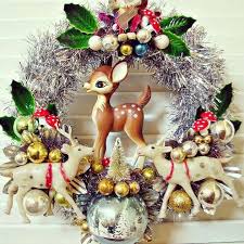 Kitsch Christmas Wreath Retro Christmas Decorations Kitsch Christmas Vintage Christmas Tree Decorations