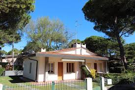 Lignano sabbiadoro (udine) affitto casa vacanze da privato affitto per il periodo estivo a lignano sabbiadoro appartamento 4 posti letto a 150 mt dal mare. Villetta Sonia Lignano Sabbiadoro Prezzi Aggiornati Per Il 2021