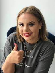 Wir sagen ❣ lich willkommen . Schön dich im Team zu haben 💇🏽‍♀️💇🏻‍♂️✂️  🌸