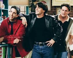 There are already 870 enthralling, inspiring and awesome images tagged with joey tribbiani. Immagine Scoperto Da Wallflower Scopri E Salva Immagini E Video Anche Tu Su We Heart It Friend Outfits Friends Fashion Friends Moments