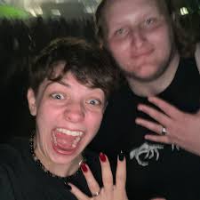 Thread by @MiaCathell