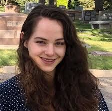 Ellie Cherry's Instagram, Twitter & Facebook