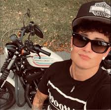 Marina Burns (@marina.beardsley) • Facebook