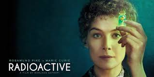 She was born in tuscon, arizona were her parents lived due to her father's job. Radioactive Rosamund Pike Is Radiant In Role Of Madame Curie Saportareport