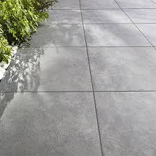 Dalle Bluestone Gray 60 X 60 Cm Ep 2 Cm X2 Castorama Castorama Entree De Maison Exterieur Escalier Piscine