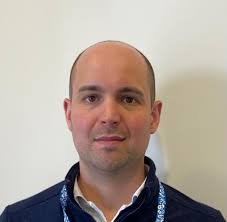 Jonathan Gill's Instagram, Twitter & Facebook