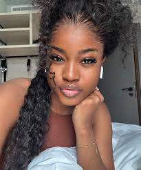 Hello beautiful hell yeah I definitely see you !!! wish I could see you  more everyday !!! 😘😘 Like in the bedroom for sure !!!😉😋🥰😘🤤🤤