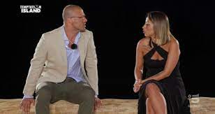 You know you want to stream the reality series temptation island on peacock free. Sofia E Alessandro Lasciano Temptation Island Le Loro Parole Al Falo Lanostratv