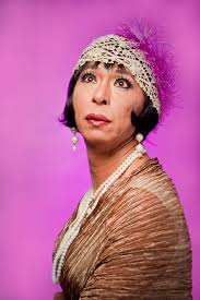 artaturningpointe: 5 Reasons to Watch Caredivas..... Again