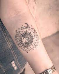 Realistic Sunflower And Wave Tattoo With A Dot Work Crescent Moon Done By Mardenanquim Www Otziapp Com Tattoos Sunflower Tattoos Temp Tattoo